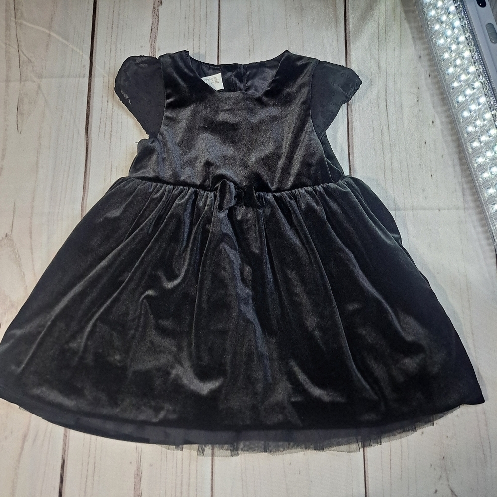 3 FOR 12 SALE H&M Black 2T Kids Dress